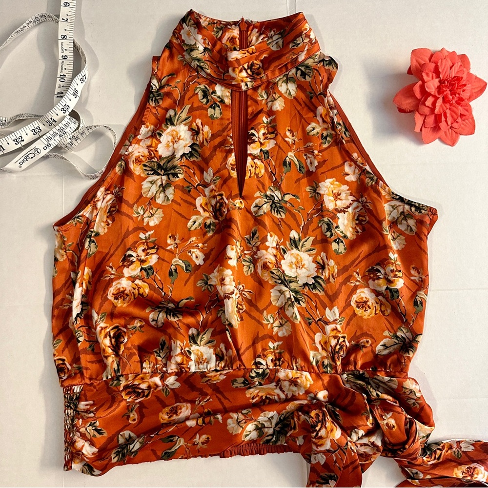 White House Black Market Orange Floral Top LIKE NEW